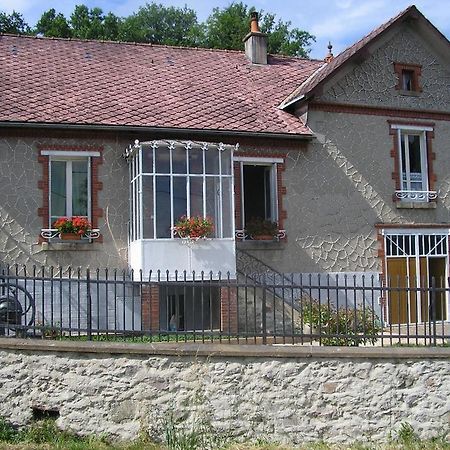 Gite Meuble Anost Buitenkant foto